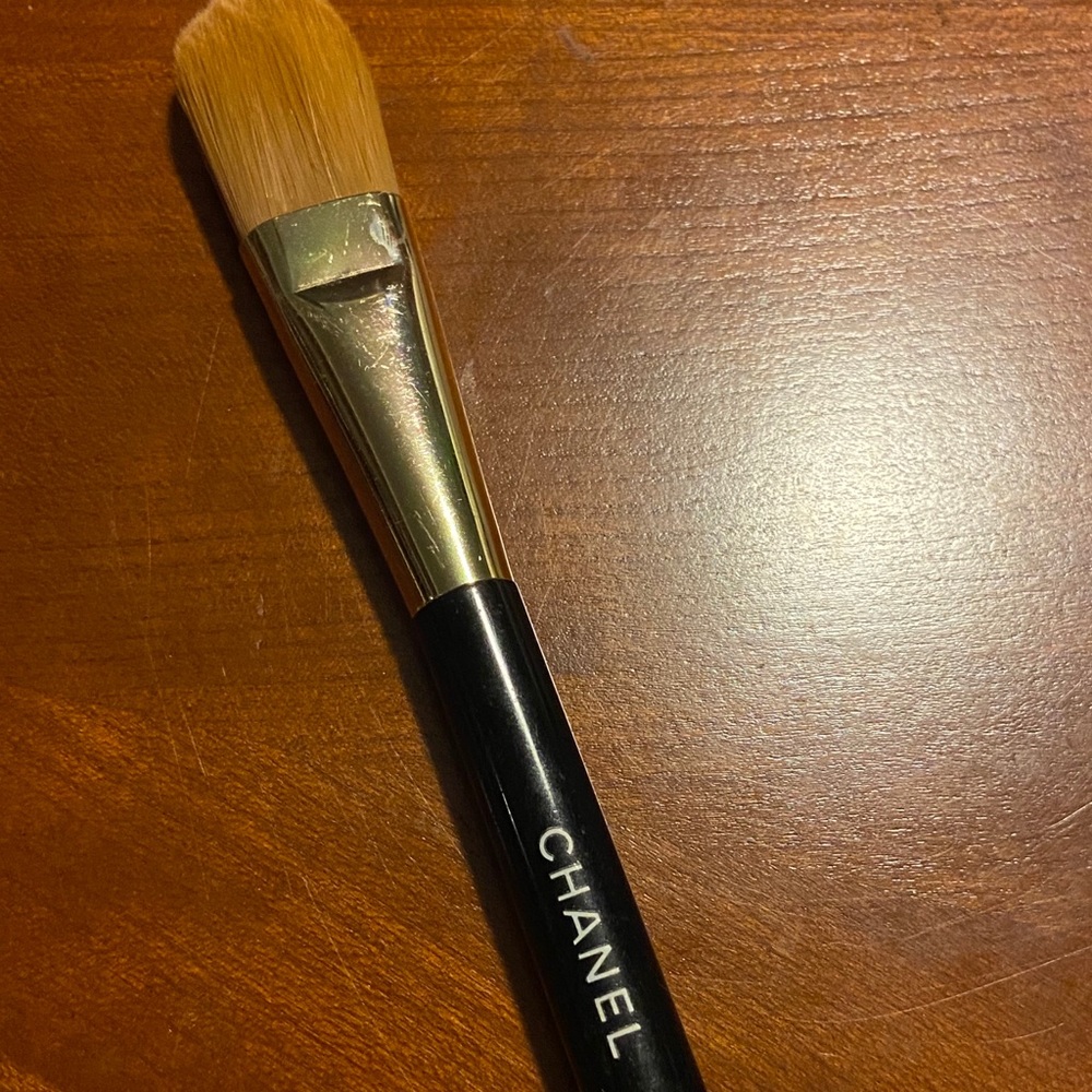 Chanel Foundation Brush